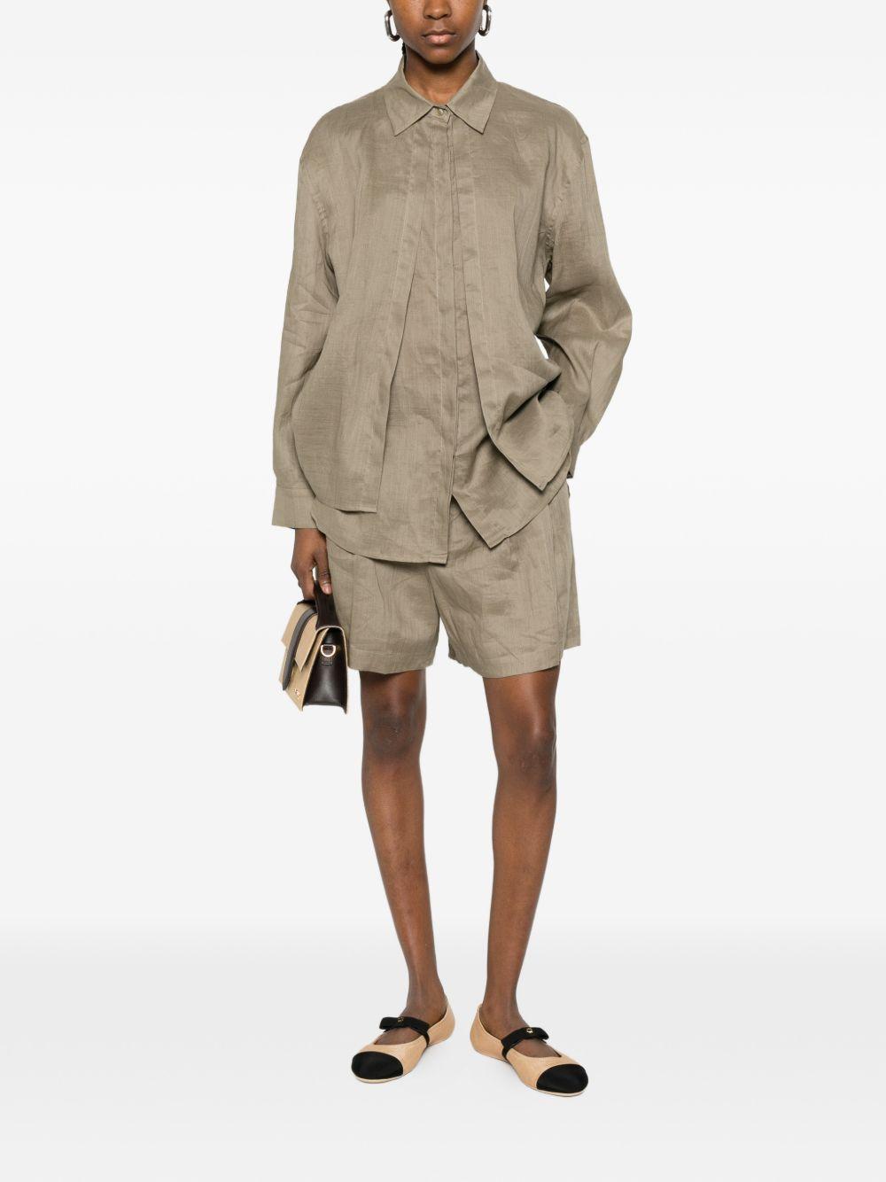 ELEH Shorts color fango con passanti per cintura 