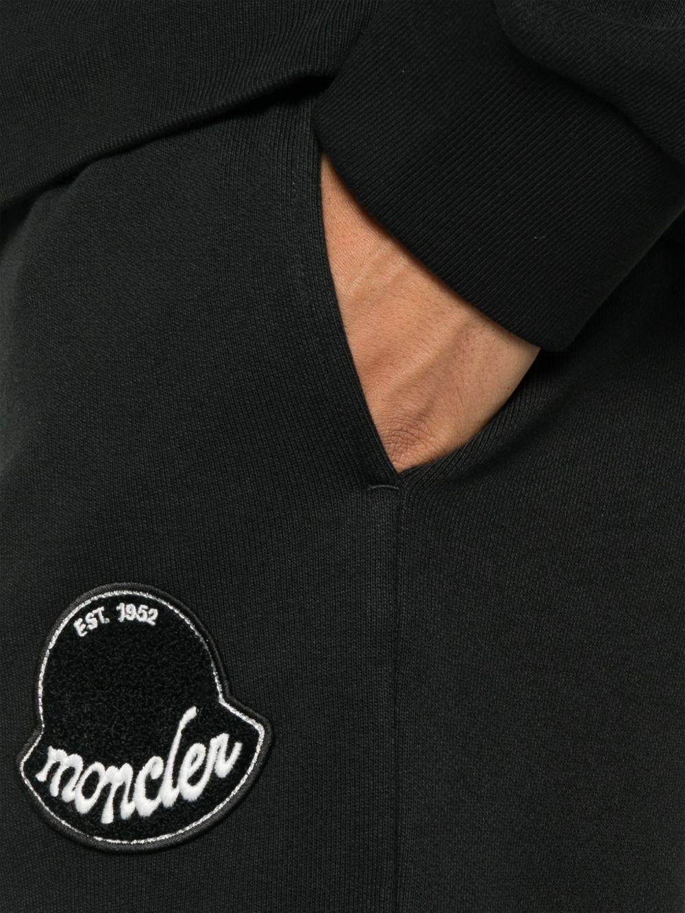 MONCLER Pantaloni sportivi tuta in cotone nero con logo 