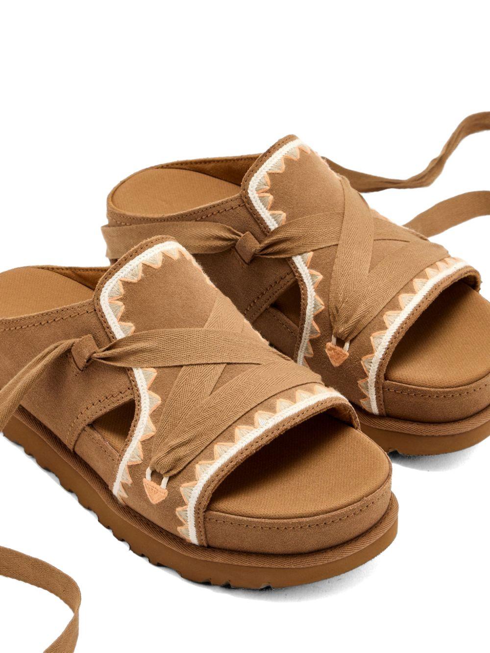 UGG Sandali goldenstar hi artistitch chestnut 