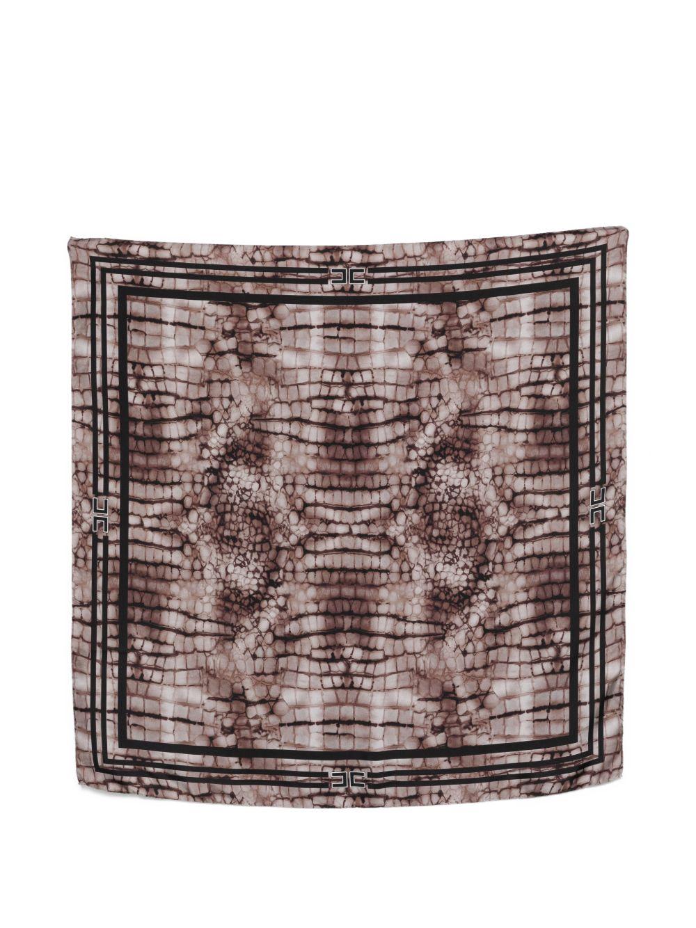 ELISABETTA FRANCHI Foulard quadrato in seta marrone con stampa coccodrillo 