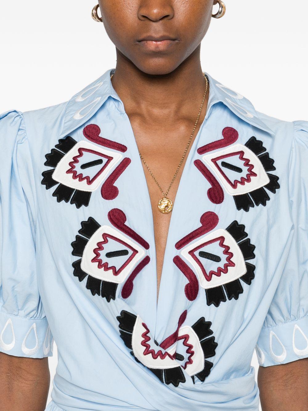 FARM RIO Abito lungo ricamato in cotone azzurro 