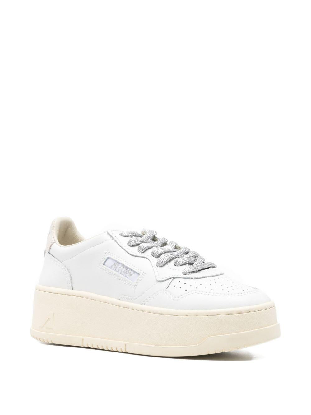 AUTRY Sneakers 'Medalist' Platform 