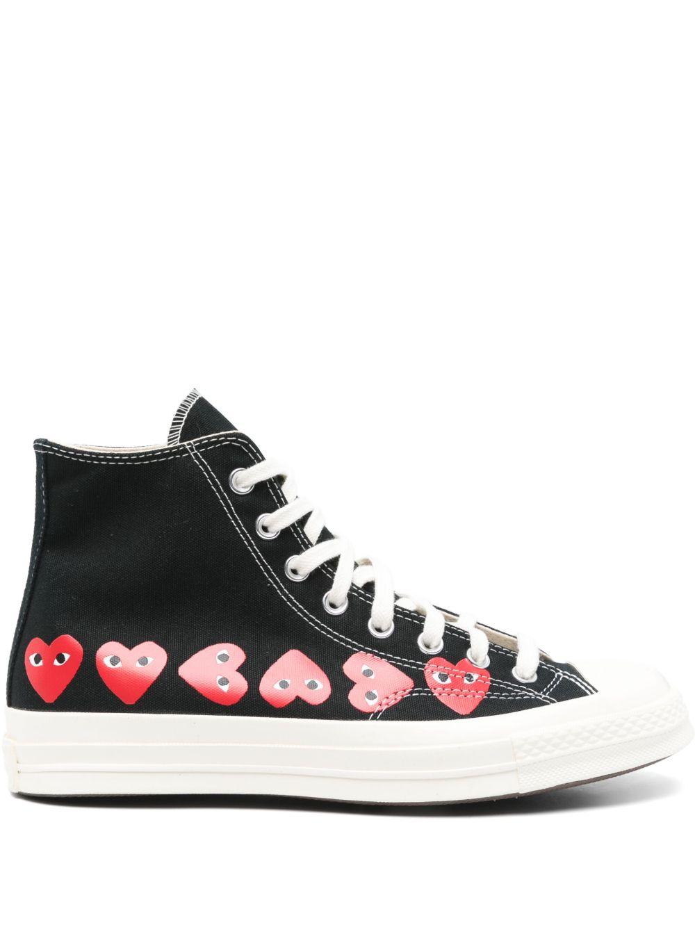 COMME DES GARCONS PLAY Sneakers con cuori 