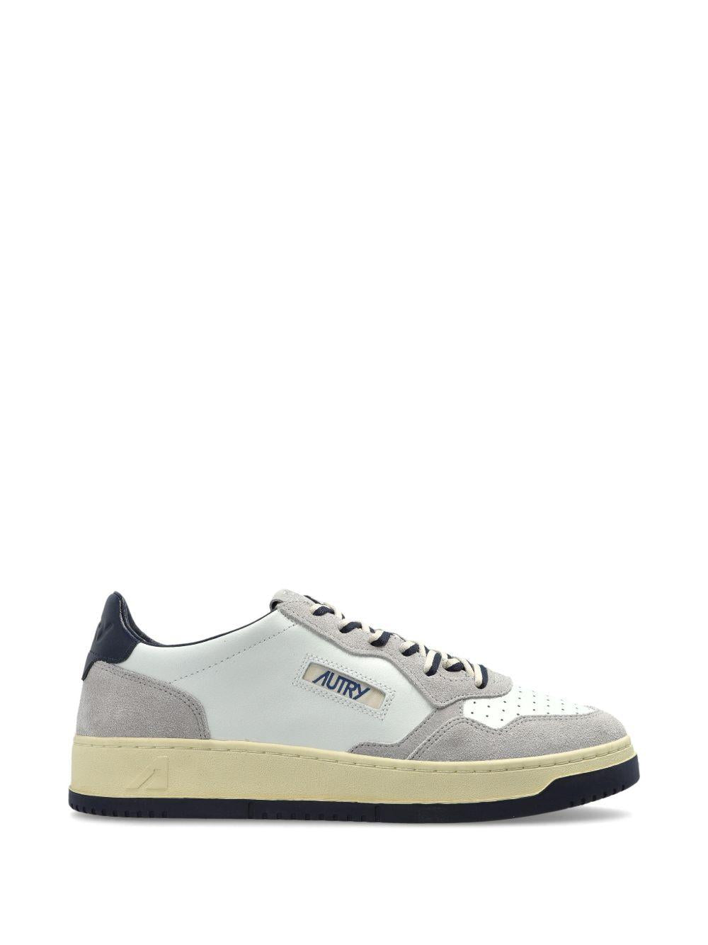 AUTRY Sneakers Medalist in pelle bianca e grigia 