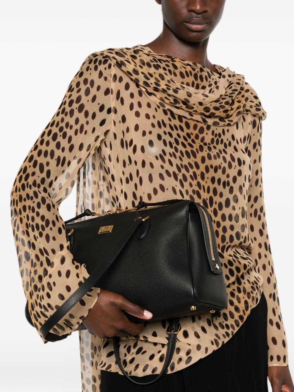 DOLCE e GABBANA Borsa Vittoria in pelle nera con logo dorato 