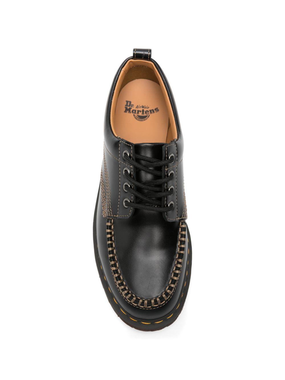 DR MARTENS Scarpe stringate Lowell nere con impunture a contrasto 