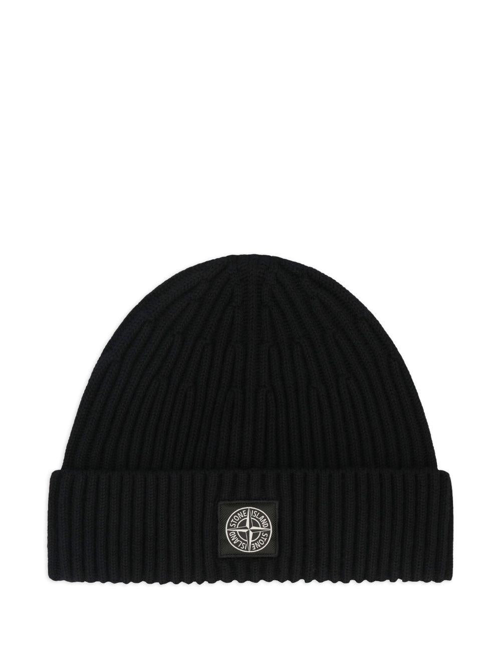 STONE ISLAND Berretto nero a coste in lana con patch logo 