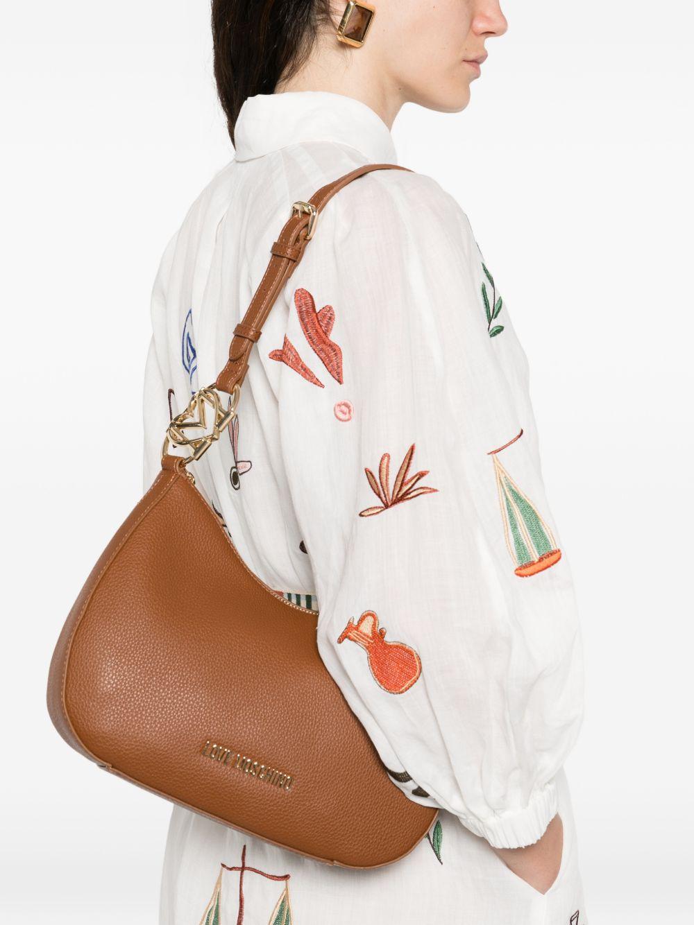 LOVE MOSCHINO Borsa a secchiello marrone con logo dorato 