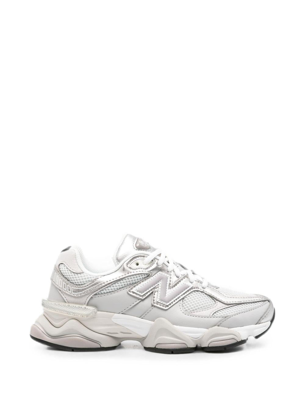 NEW BALANCE Sneakers 9060 con tomaia in mesh e rivestimenti in suede 