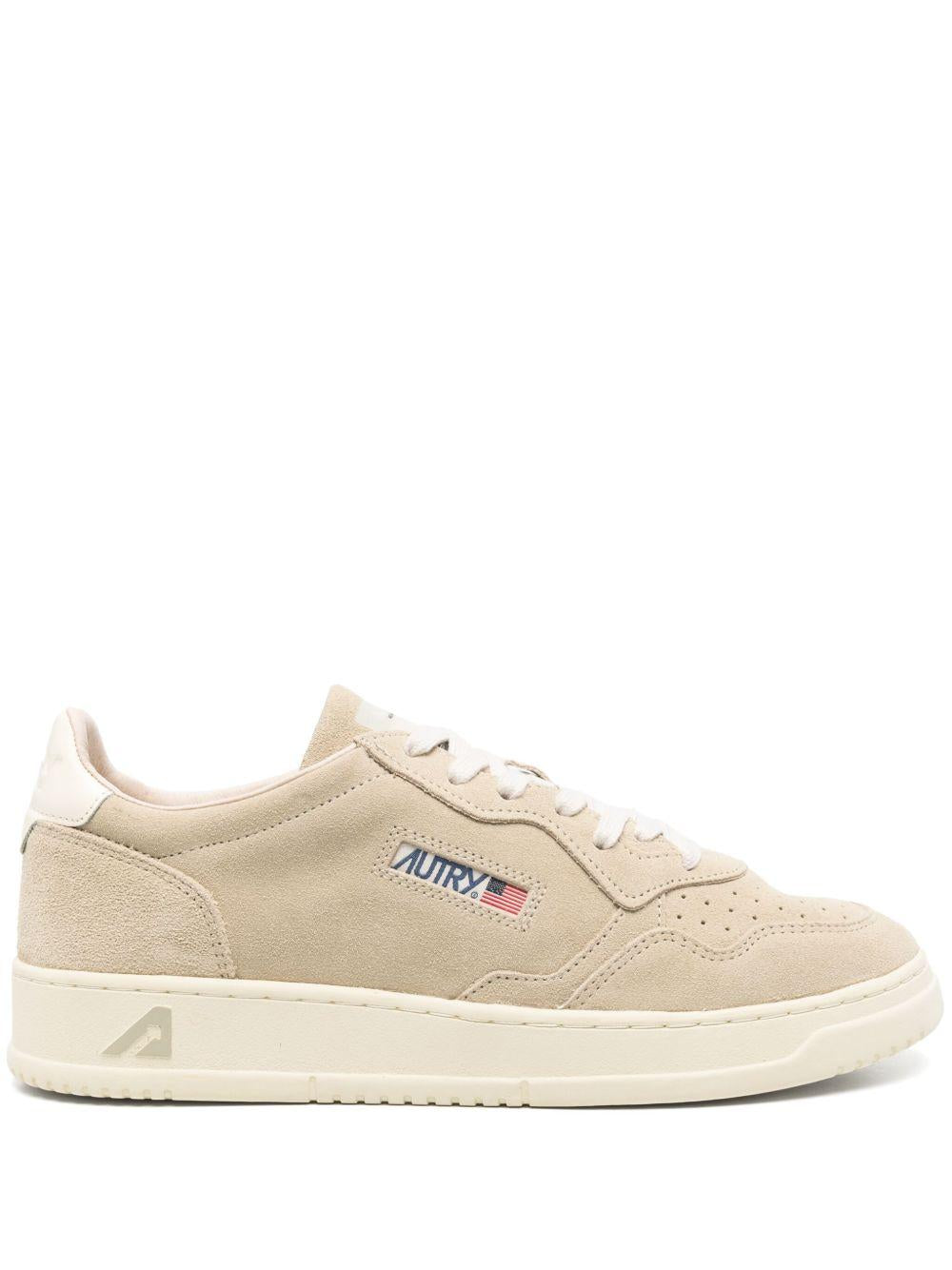 AUTRY Sneakers 'Medalist' in pelle scamosciata beige 