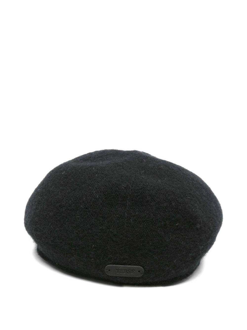 YERSE Berretto Garry in lana nera 