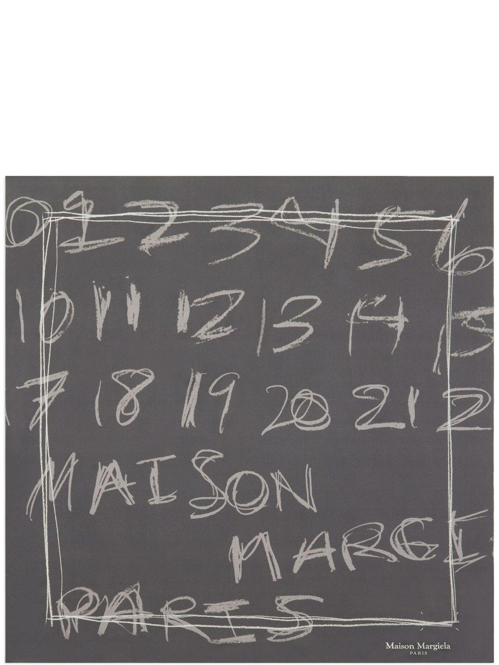 MAISON MARGIELA Foulard quadrato in seta grigi 