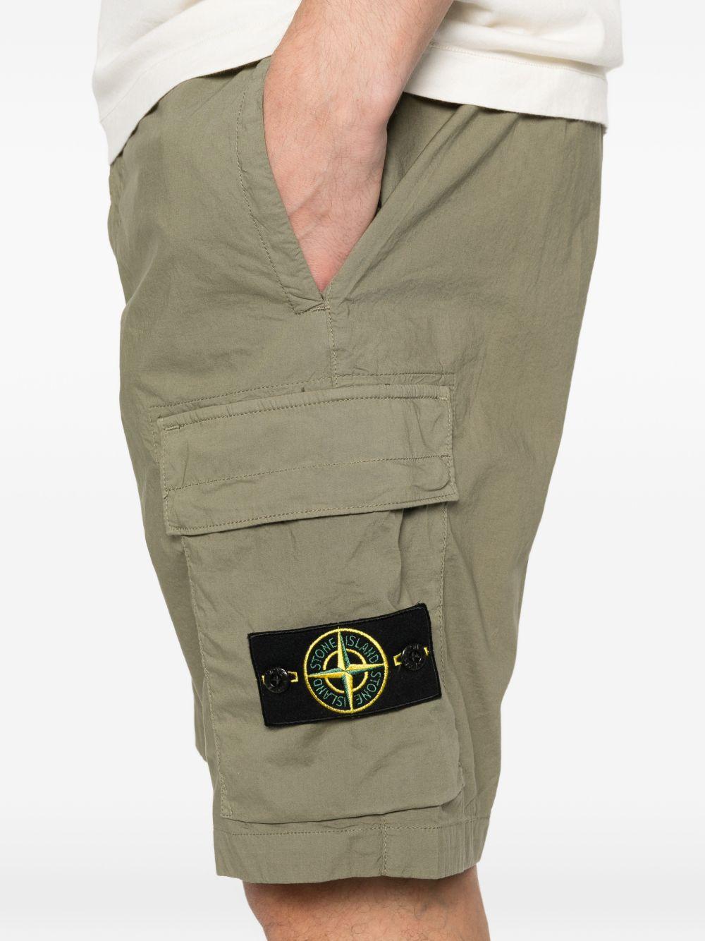 STONE ISLAND Shorts in cotone verde militare 