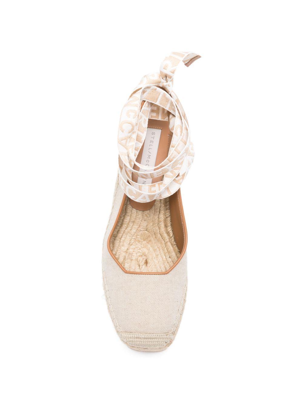STELLA MCCARTNEY Sandali con zeppa beige chiaro 