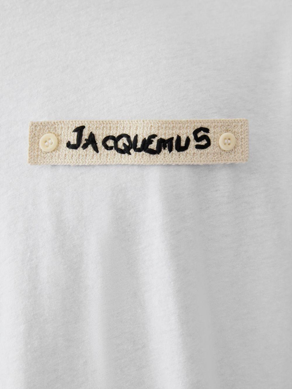 JACQUEMUS T-shirt bianca con patch logo 