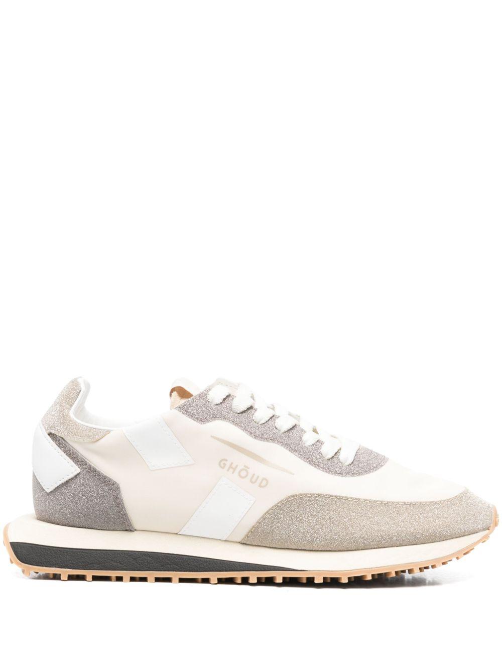 GHOUD Sneakers Monoblock bianche e grigie con strass 