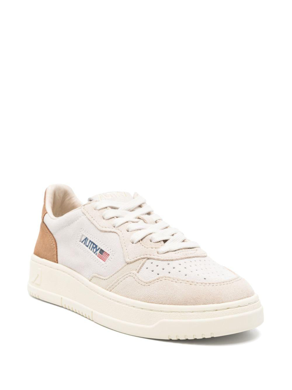 AUTRY Sneakers 'Medalist' beige con camoscio 