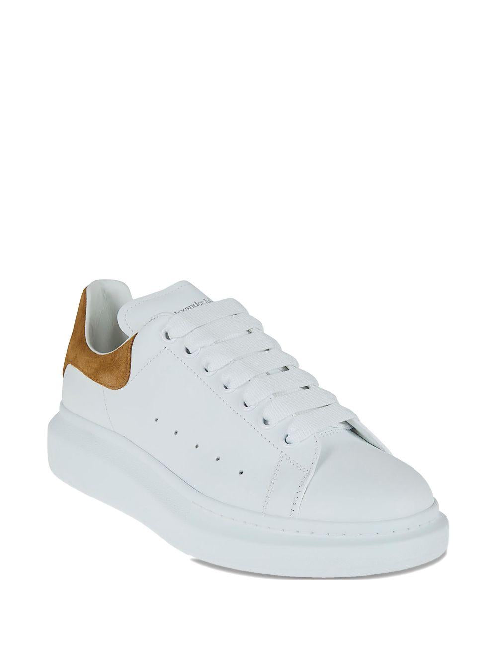 ALEXANDER McQUEEN Sneakers Oversize bianche 