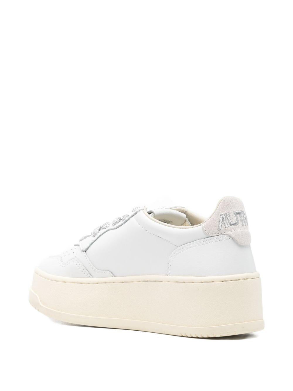AUTRY Sneakers 'Medalist' Platform 
