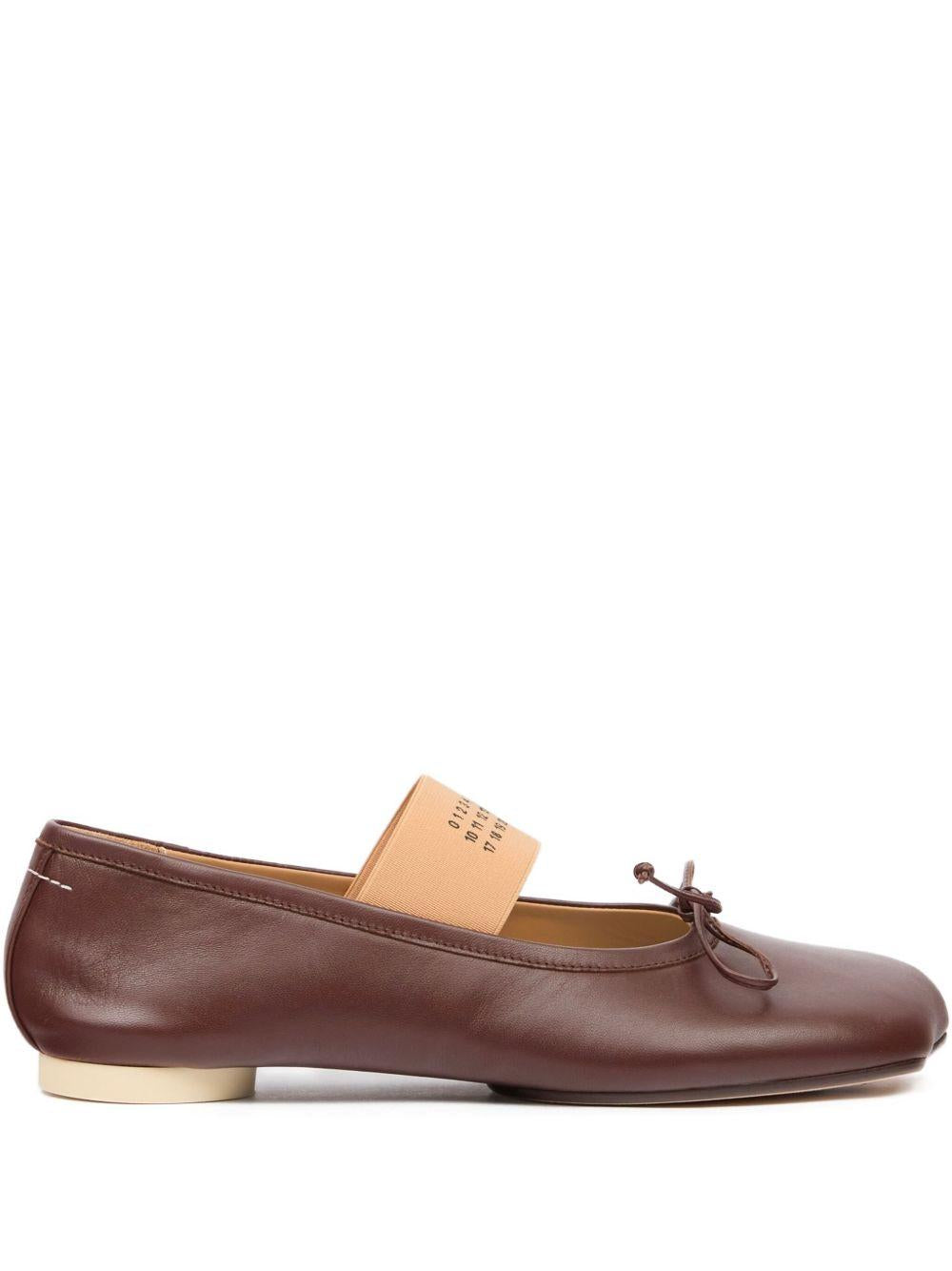 MM6 MAISON MARGIELA Ballerine Anatomic marroni con grafica numerica 
