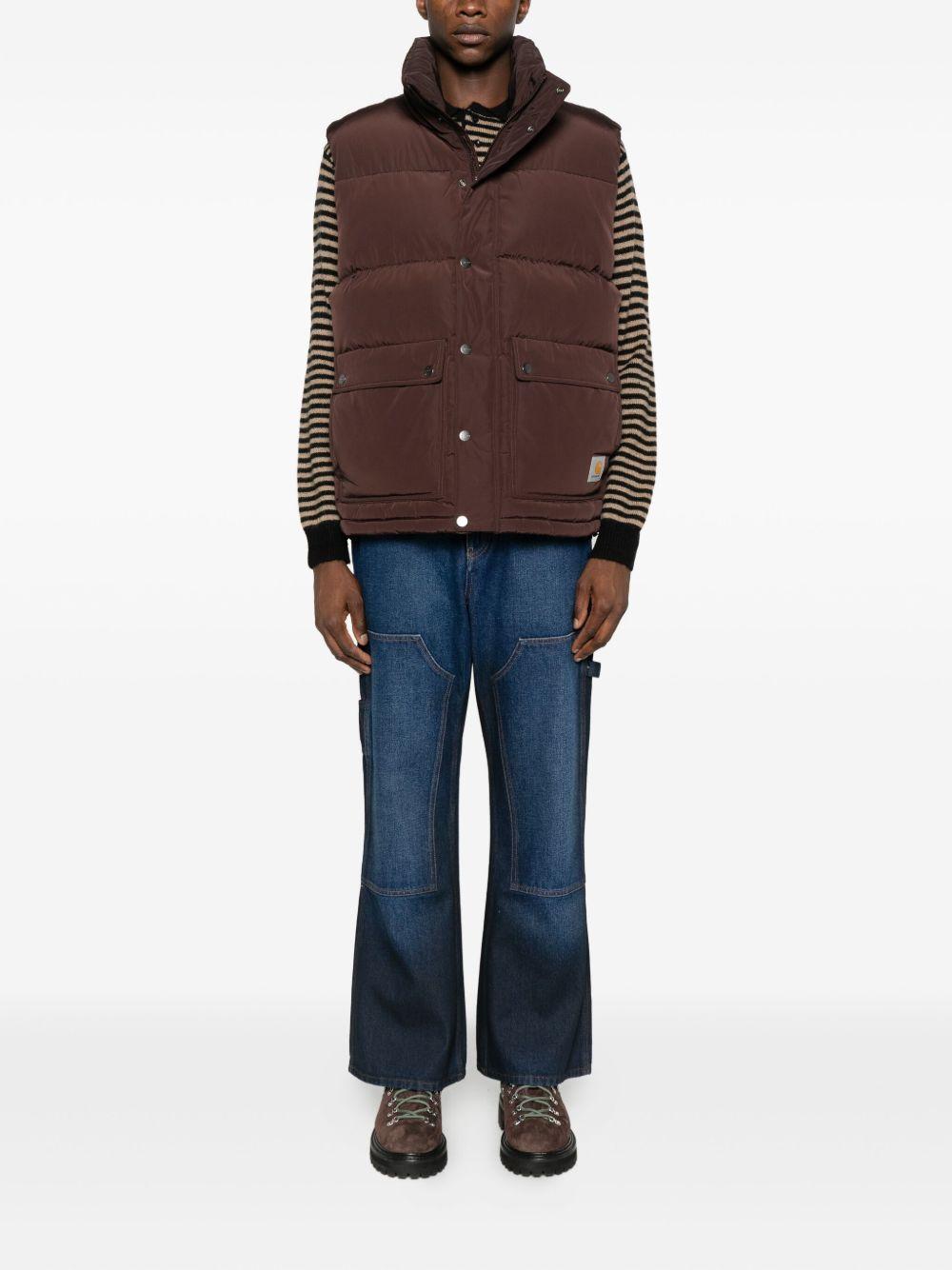 CARHARTT WIP Gilet imbottito marrone con tasche 