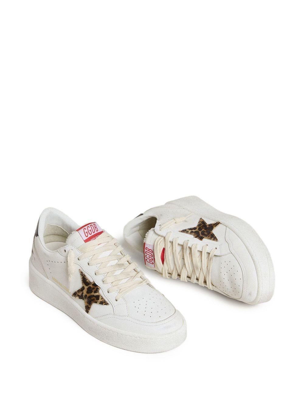 GOLDEN GOOSE Sneakers 'Ball Star' in pelle bianca e stella leopardata 