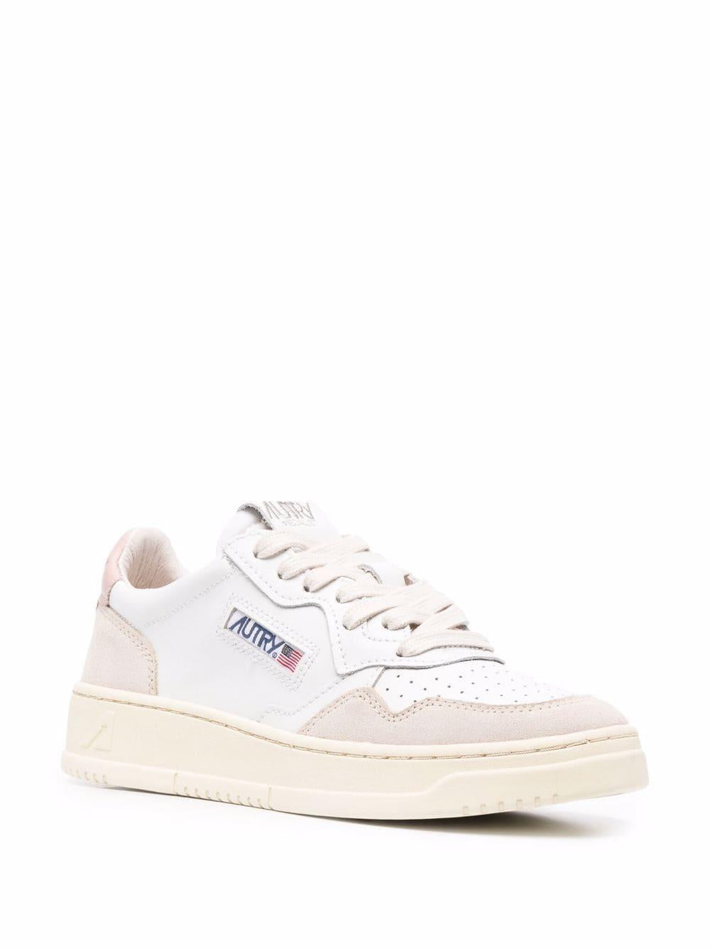 AUTRY Sneakers 'Medalist' in pelle di vitello bianca e rosa 