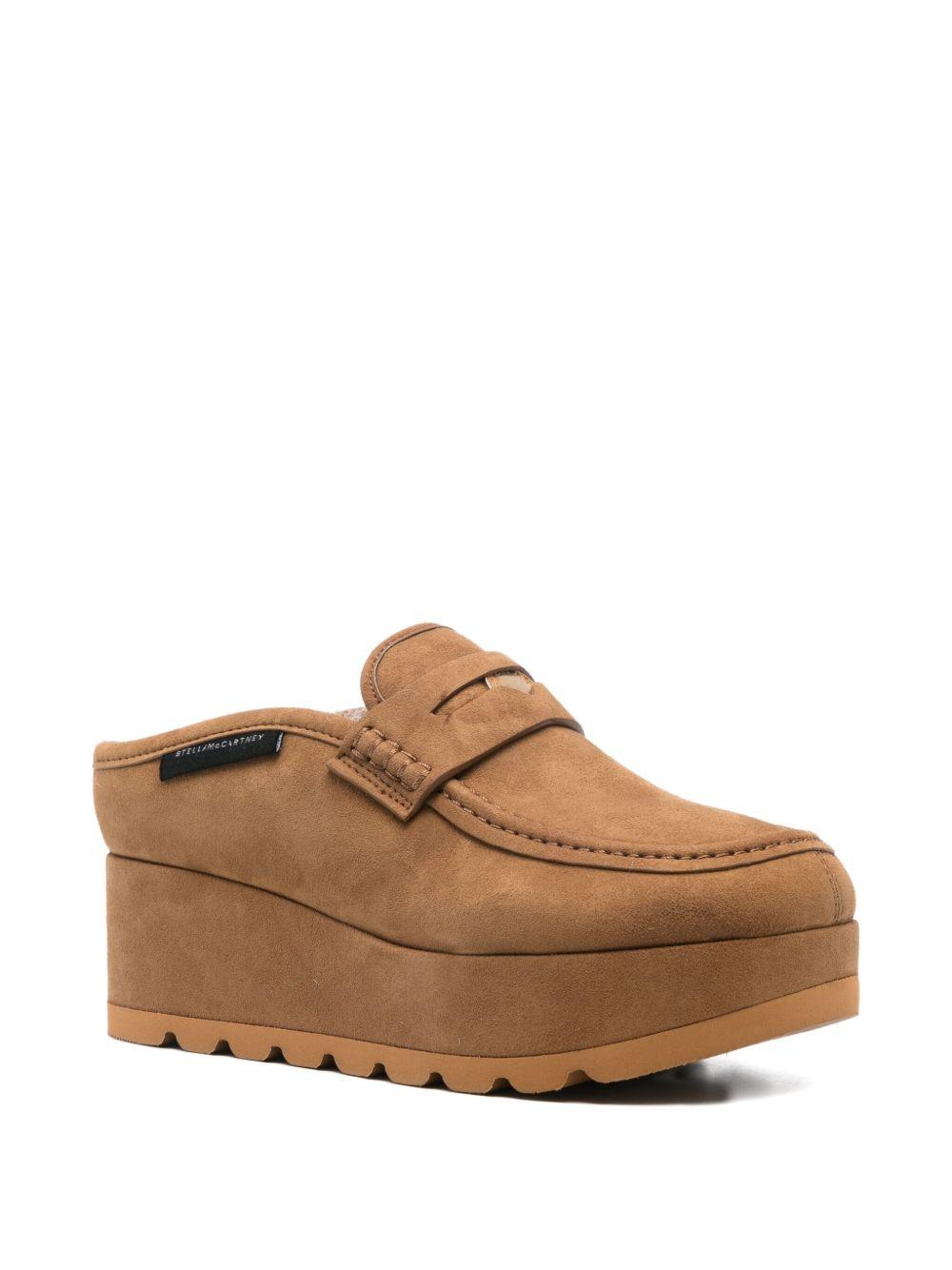 STELLA MCCARTNEY Mocassini con zeppa in pelle scamosciata beige 