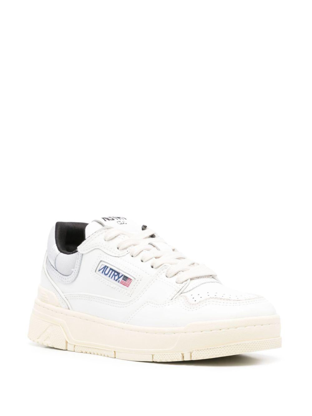 AUTRY Sneakers CLC in pelle bianca e argento 