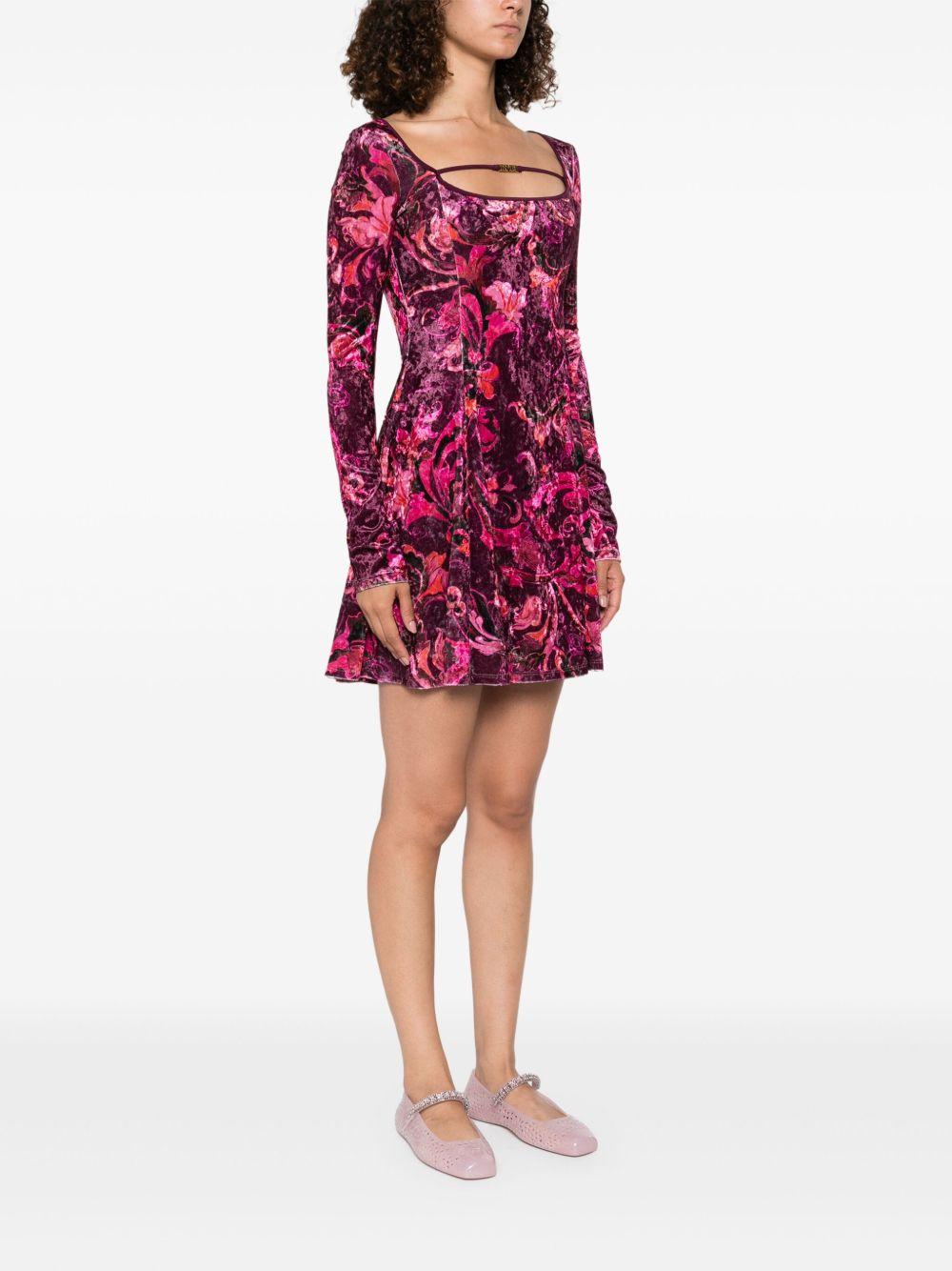 VERSACE JEANS COUTURE Abito corto bordeaux con stampa barocca 