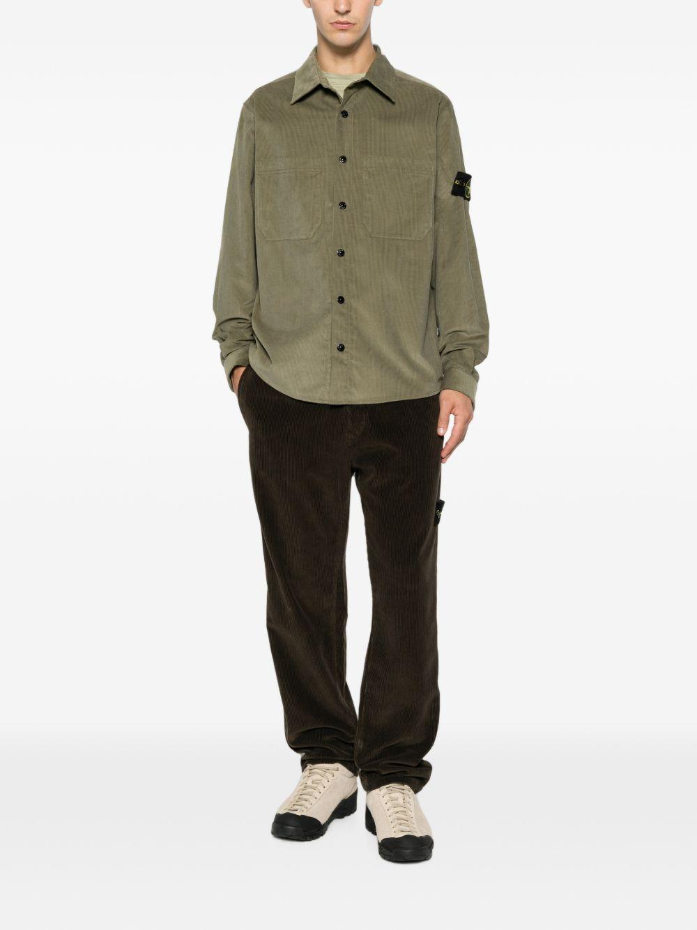 STONE ISLAND Camicia in velluto a coste verde con logo 