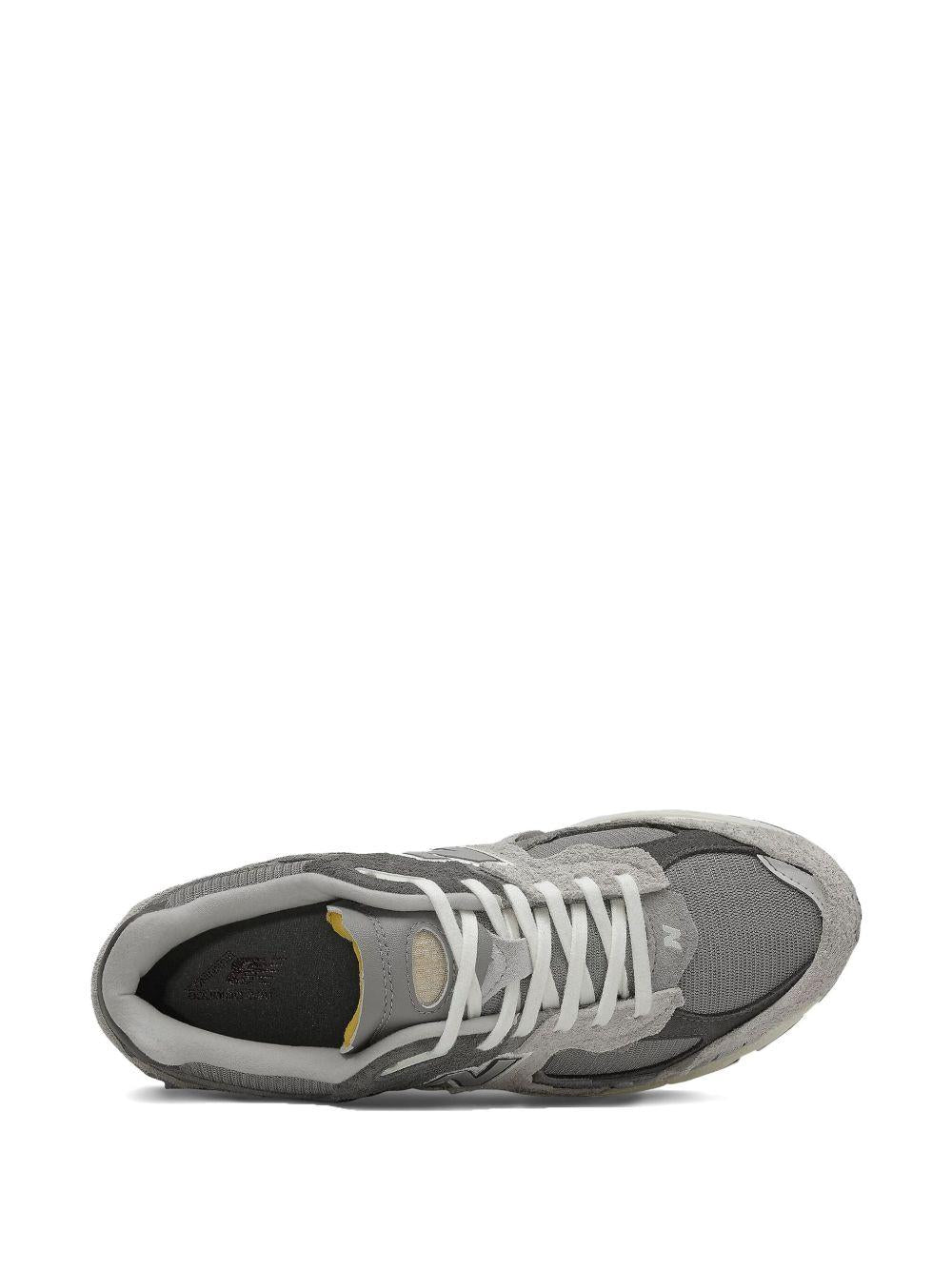 NEW BALANCE Sneakers '2002' grigie 