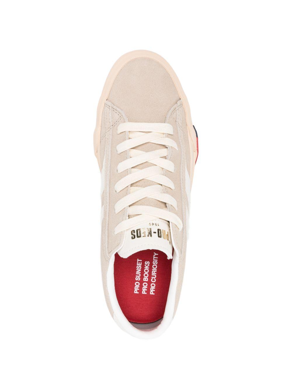 PROKEDS 1949 Sneakers Royal Classic in suede crema e sabbia con inserti in pelle 