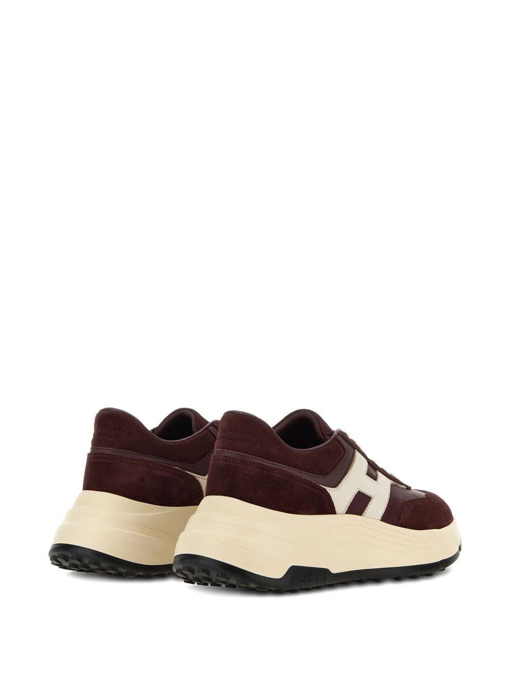 HOGAN Sneakers con inserti in suede 
