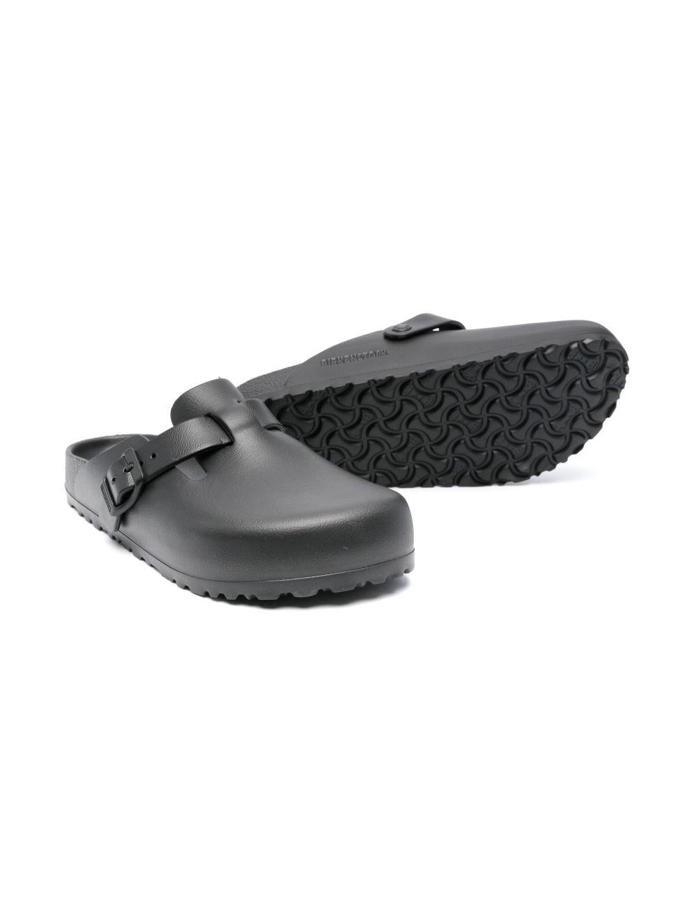 BIRKENSTOCK Sabot Boston in gomma nera 