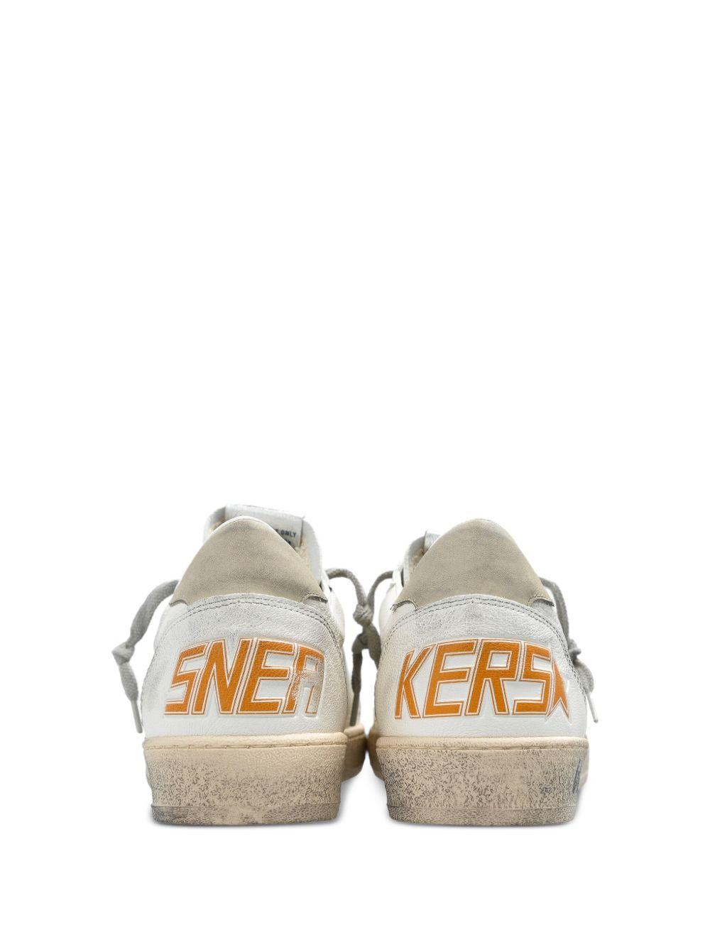 GOLDEN GOOSE Sneakers 'Ball Star' in pelle bianca con stella laterale in suede blu 