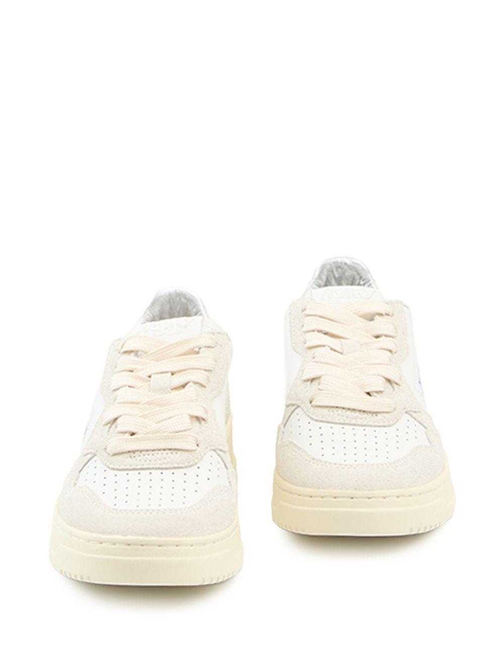 AUTRY Sneakers 'Medalist Low' in pelle bianca 