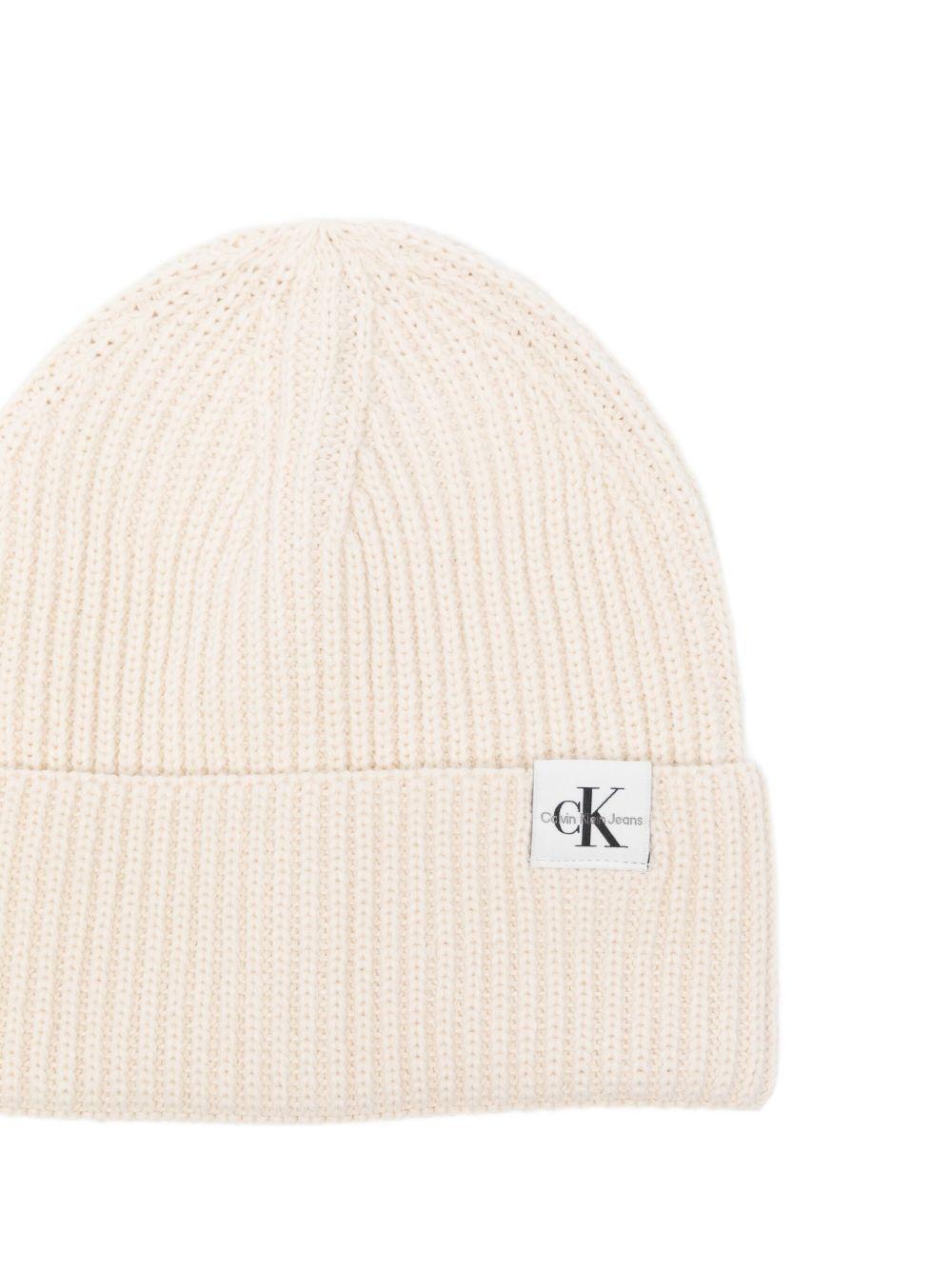 CALVIN KLEIN JEANS Berretto a coste con logo 