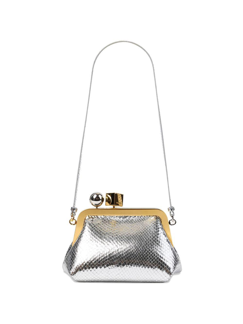 JACQUEMUS Borsa a spalla Berlingot argento in pelle 