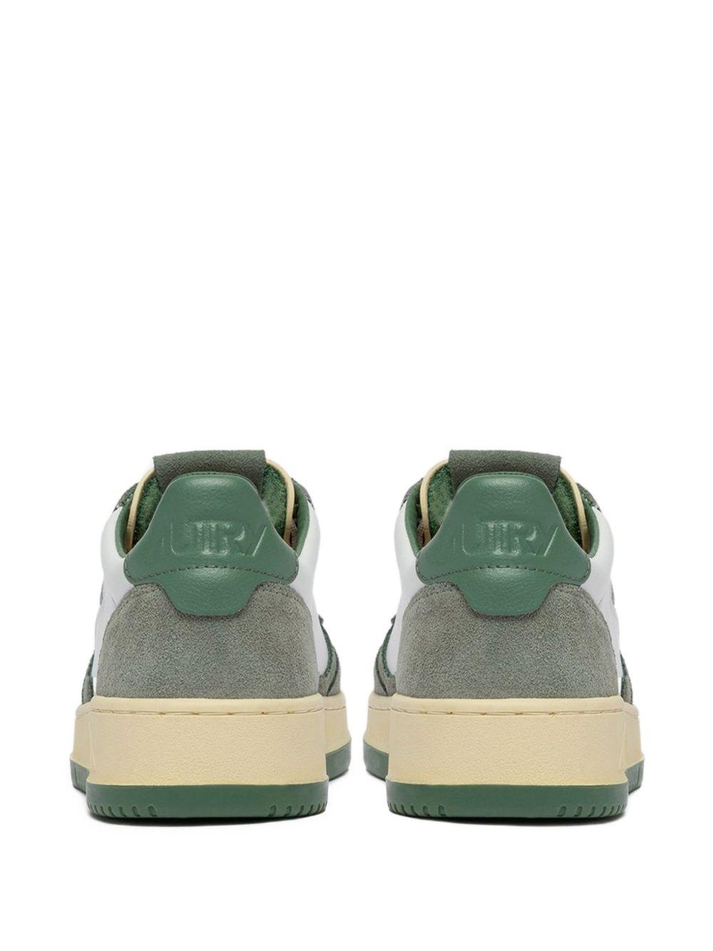 AUTRY Sneakers Medalist bianche e verdi in pelle 