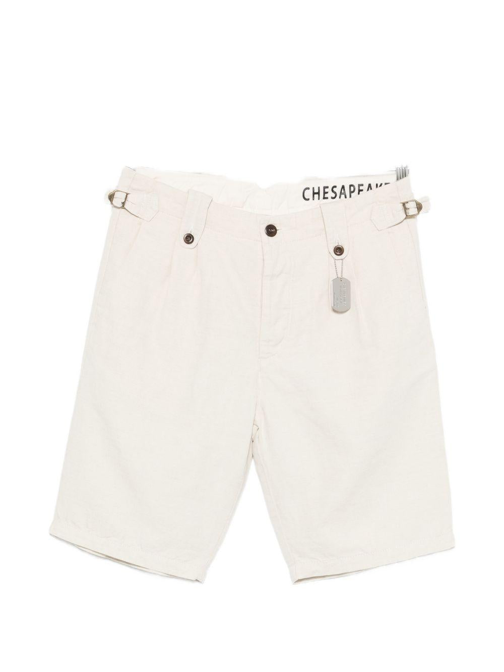 CHESAPEAKES Bermuda Navarre avorio con fibbie regolabili e portachiavi 