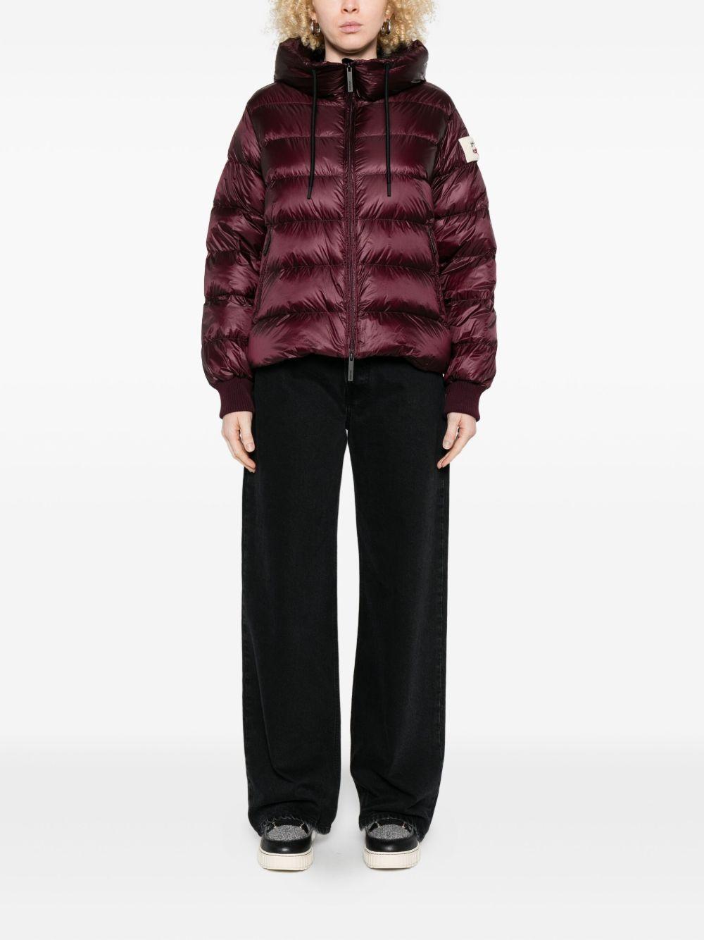 AFTER LABEL Piumino corto bordeaux con cappuccio 