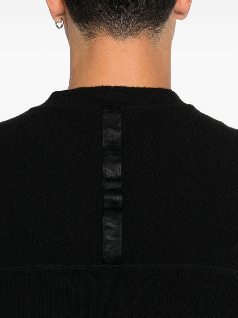 STONE ISLAND Maglia nera in cotone organico 