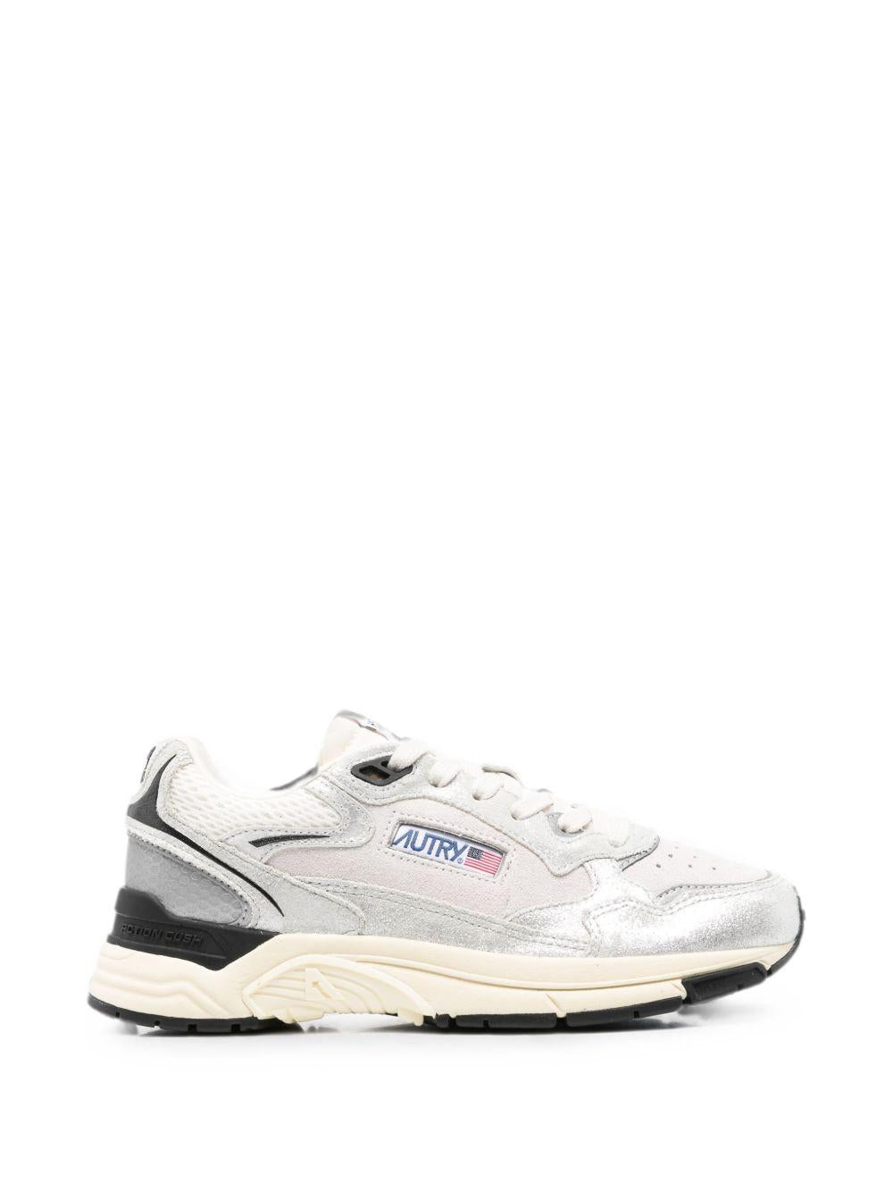 AUTRY Sneakers Hyperway in pelle e mesh bicolore argento e grigio 