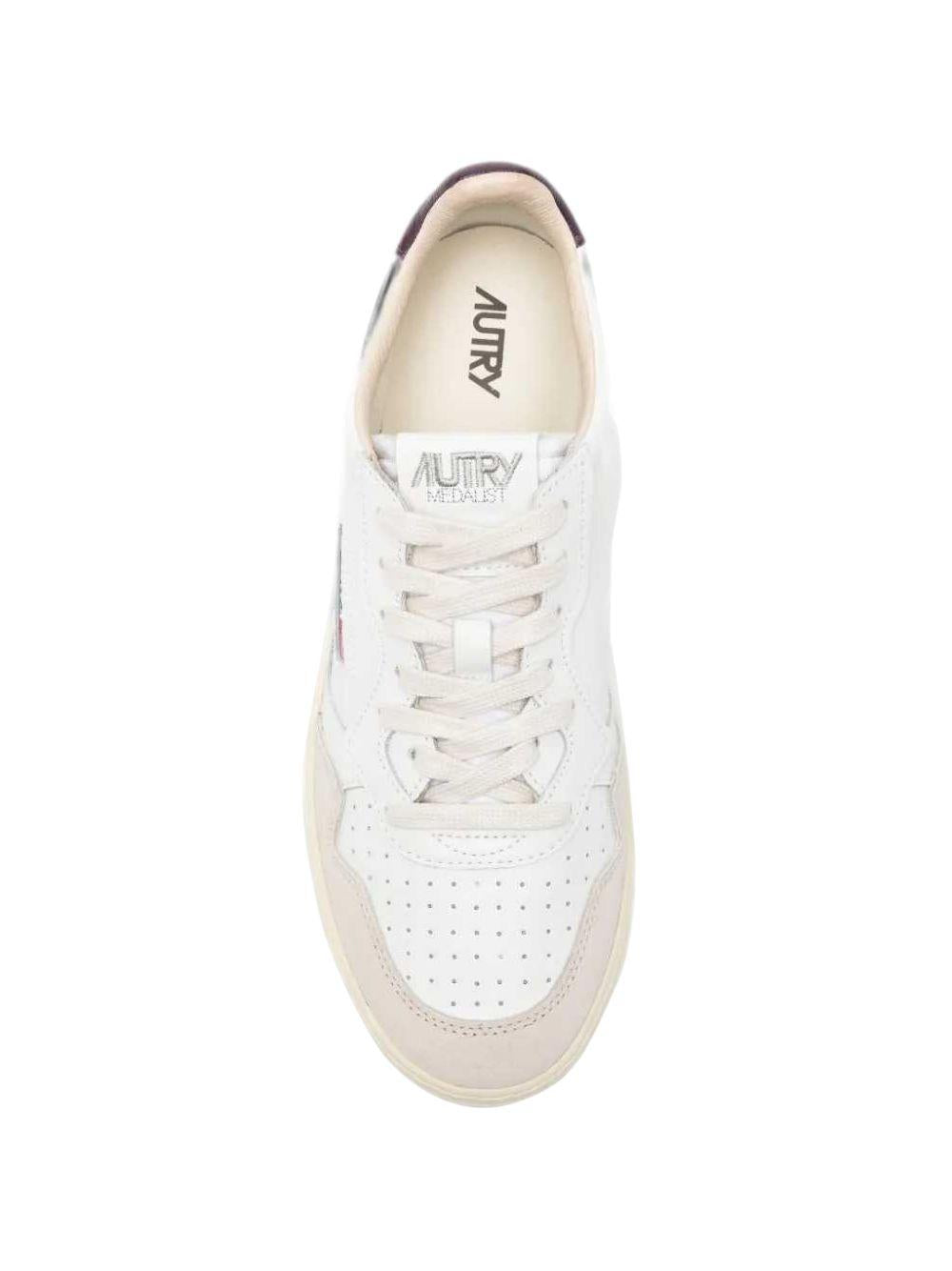 AUTRY Sneakers Medalist in pelle bianca con dettaglio marrone 