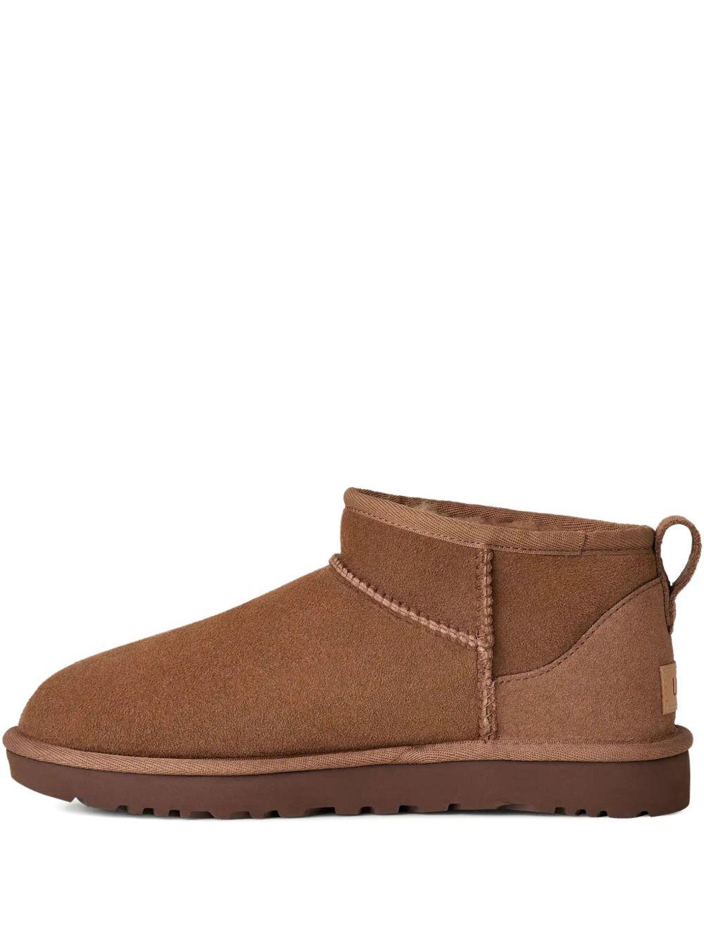 UGG Stivaletti 'Classic Ultra Mini' 