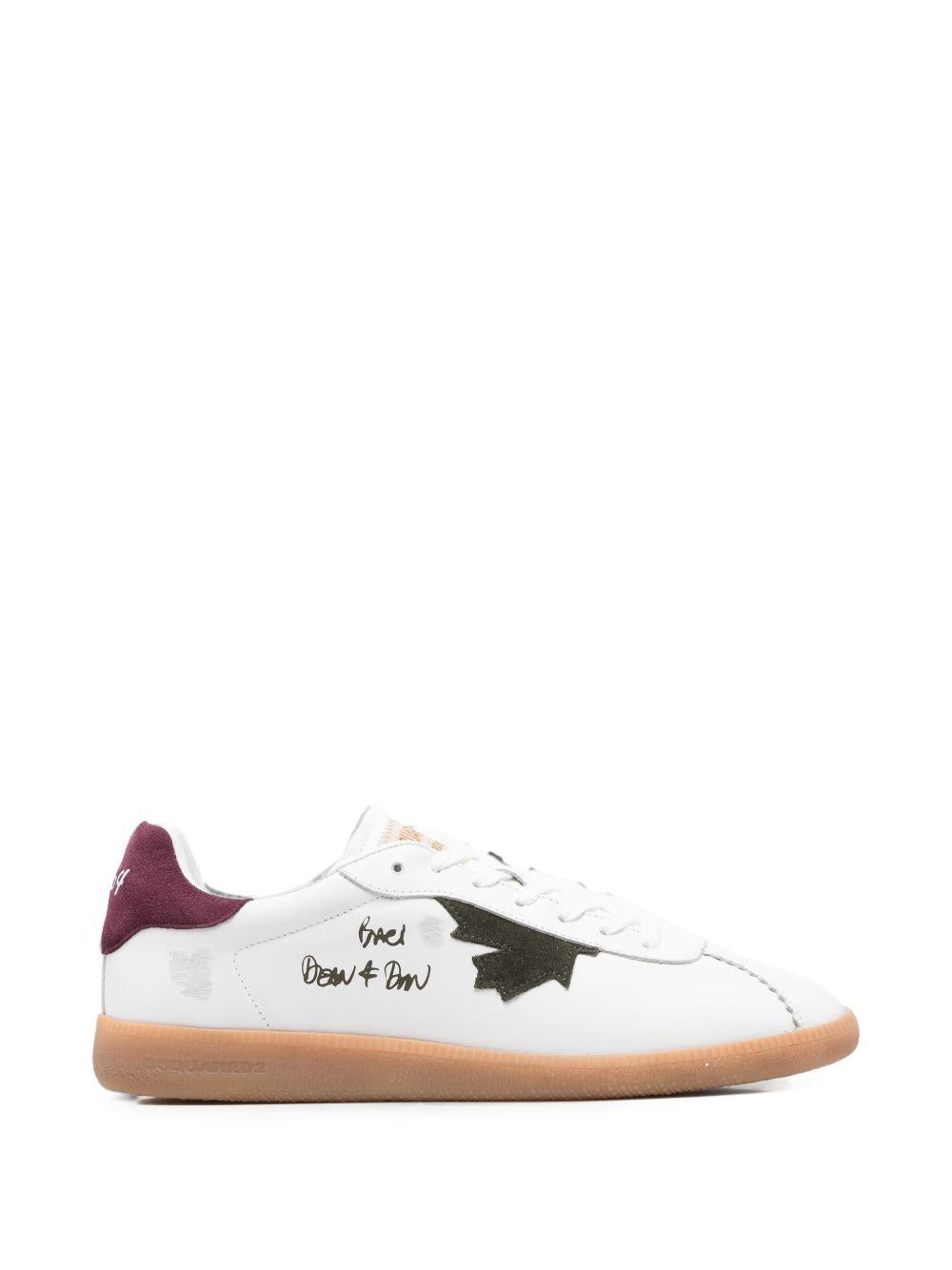 DSQUARED2 Sneakers bianche in pelle con dettaglio bordeaux sul tallone 
