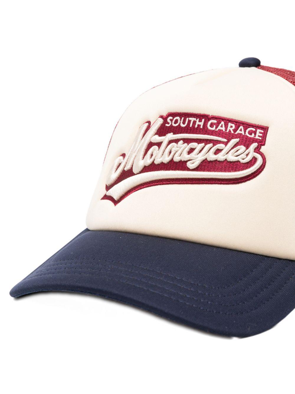SOUTH GARAGE Cappello da baseball a blocchi di colore con stampa 
