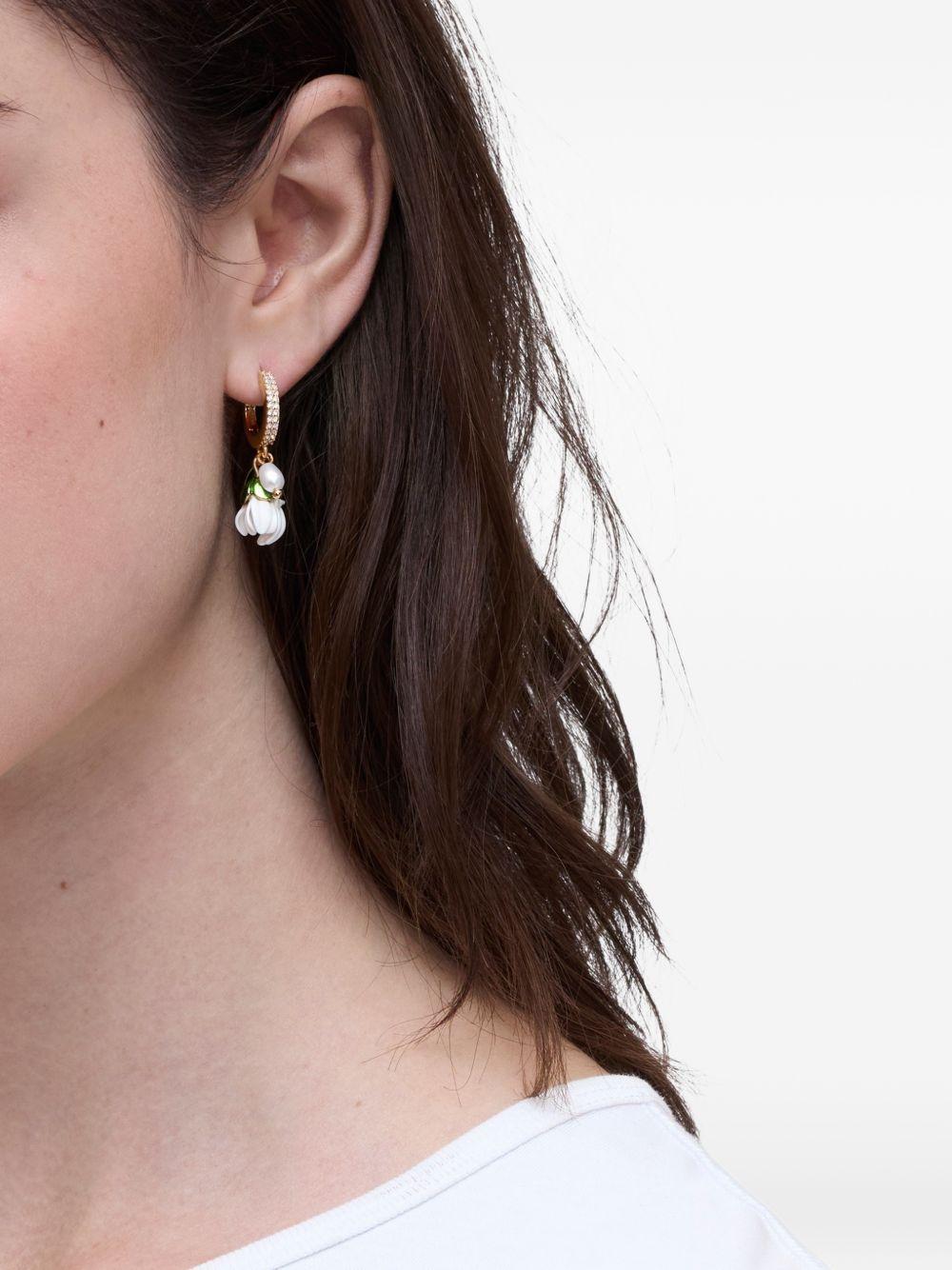 MARC JACOBS Orecchini The Rooted Daisy con fiore 