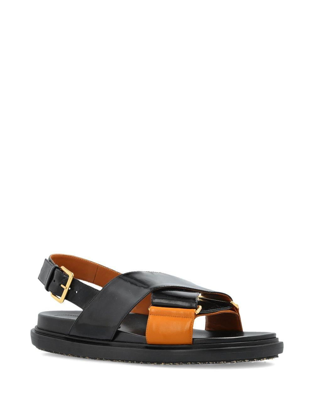 MARNI Sandali di pelle lucida nero e arancione 